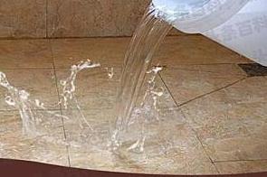 长兴漏水维修 免砸砖防水材料该如何施工